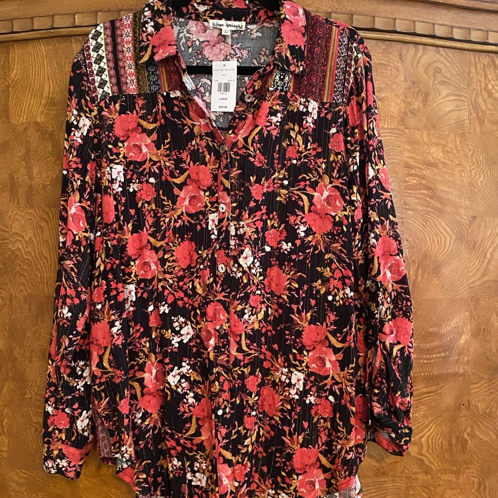 HOPE SPRINGS Boutique Floral Black and Orange/Red Women's Top Size Large NWT $40